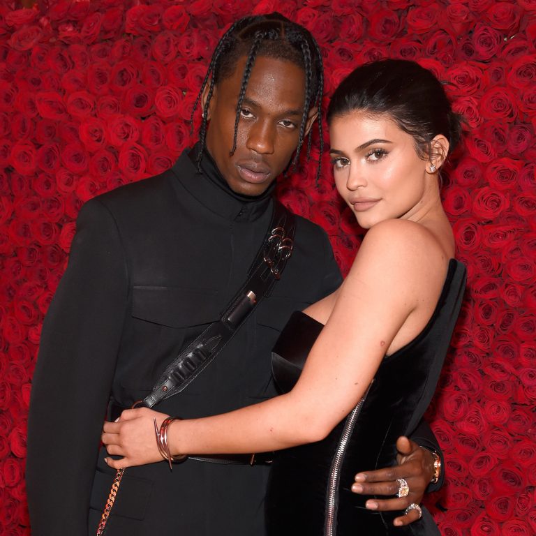 Kylie Jenner esperaría su segundo hijo con Travis Scott