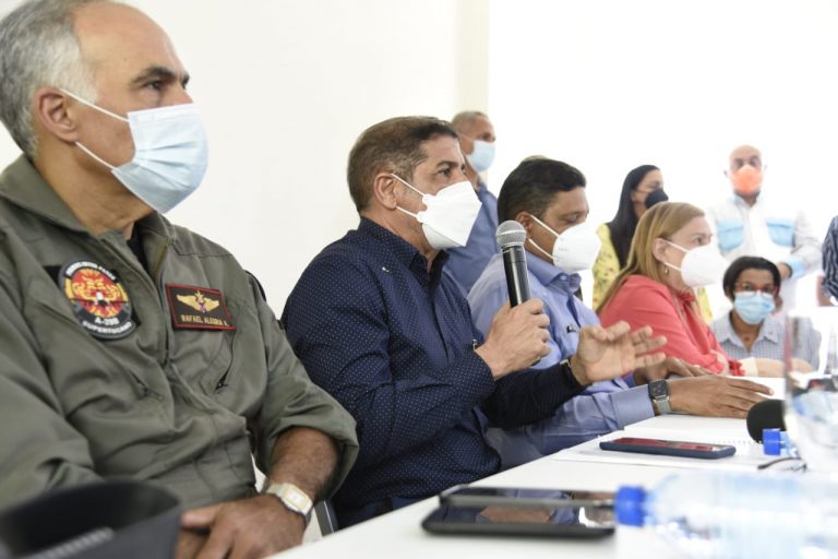Organismos integrantes de Comisión Oficial para Erradicación de PPA en sesión permanente