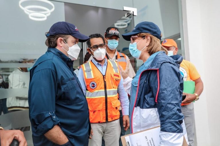 Gobierno brinda apoyo familias afectadas por lluvias de la tormenta Fred en varios sectores marginales de la capital