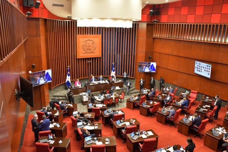 Senado conforma varias comisiones bicamerales para que rindan informes favorables a proyectos de leyes que perimieron
