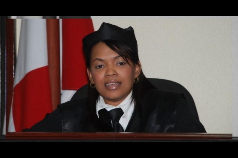 “Nunca he sentido que mi seguridad se encuentre en riesgo ni la de mi familia” dice Jueza Kenya Romero.