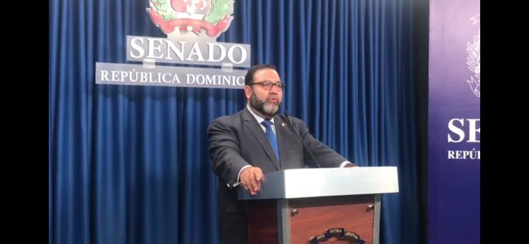 Video-Genao ve una pena el colapso sesión para conocer codigo penal.