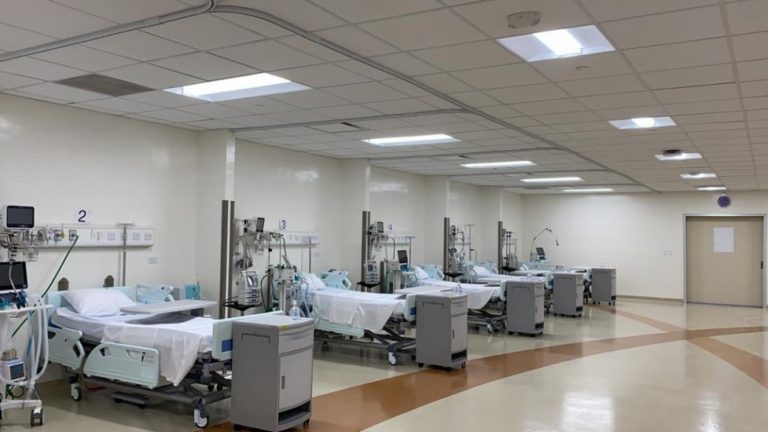 El gobierno habilita 250 nuevas camas Covid en el hospital Luis E. Aybar ante cualquier rebrote