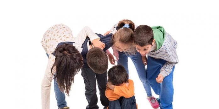 bullying-1-U55078820783fxr-1024x512@abc