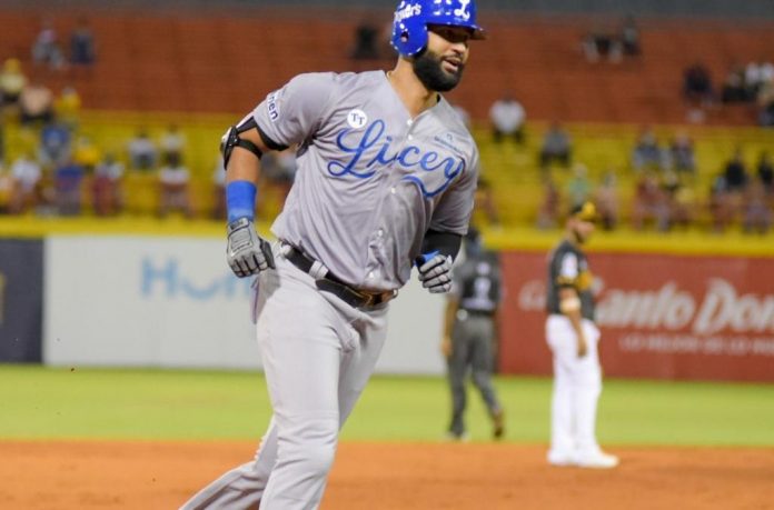 Nomar-Mazara-1024x675