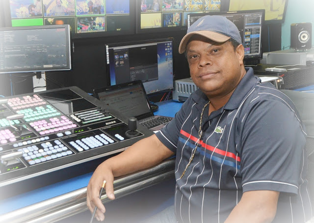 CarlosReyesproductordetelevision
