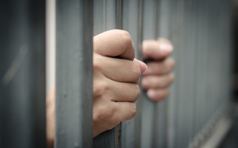 Condena ejemplar por homicidio de vigilante durante un asalto