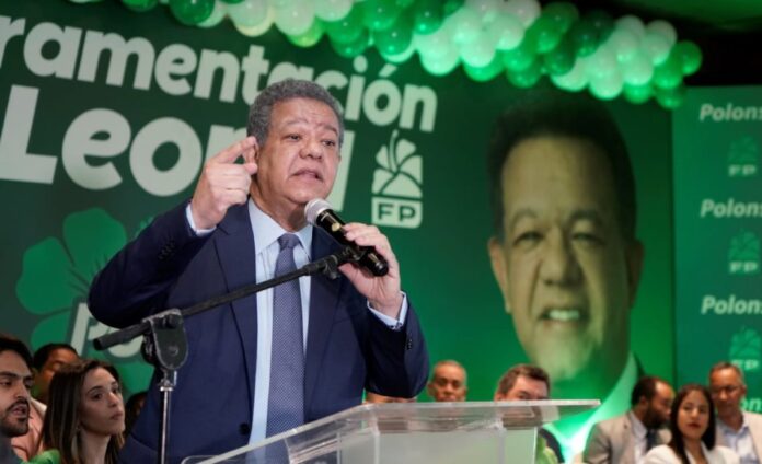 Leonel juramenta