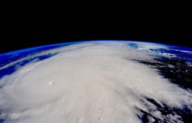 Surge en el Atlántico un área de baja presión fuera de la temporada ciclónica