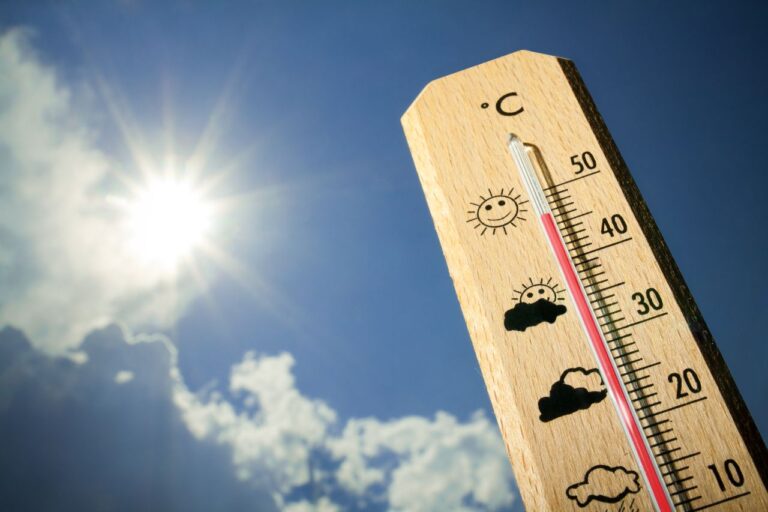 Poca lluvias, cielo nublado y temperaturas calientes a tomar mucho liquido y ropas ligeras