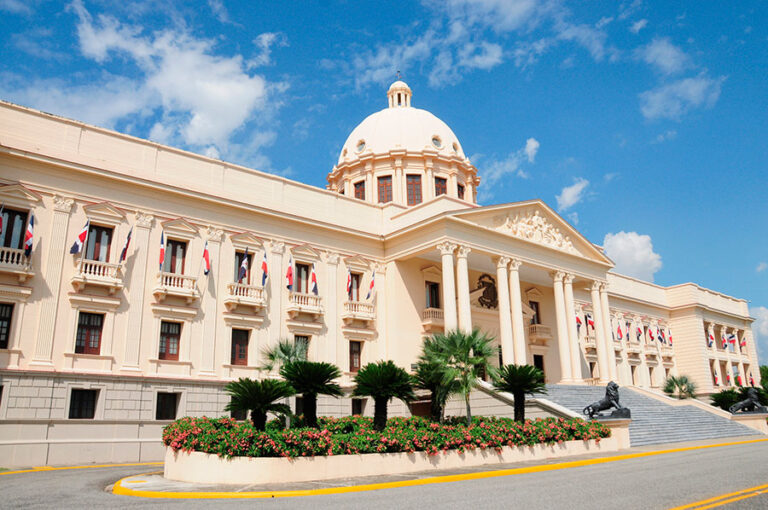 Subsidio en alza: destinan RD$800 millones adicionales a combustibles