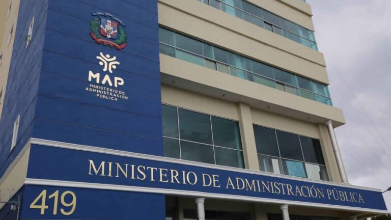 Gobierno cambia la forma de prestar servicios públicos con nueva normativa