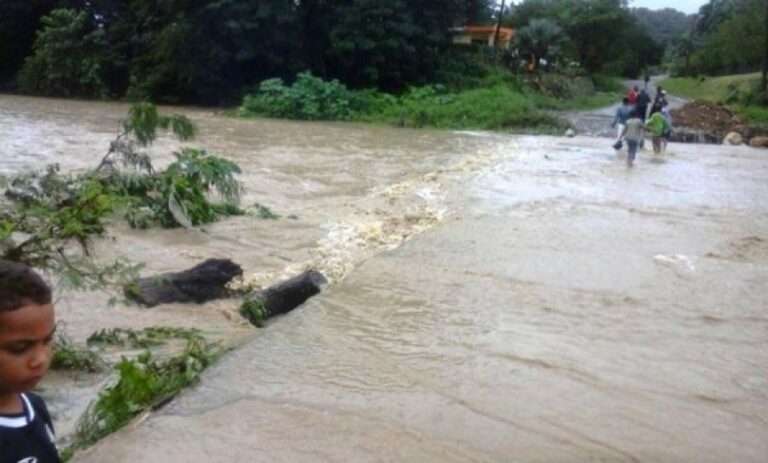 Lluvias intensas generan inundaciones en Sosúa y Puerto Plata