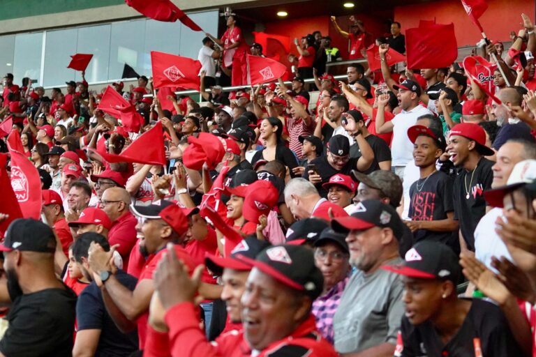 Afición roja ya puede adquirir abonos para la Serie Final