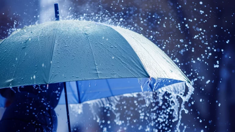 Lluvias y tronadas dominarán el clima por incidencia de vaguada