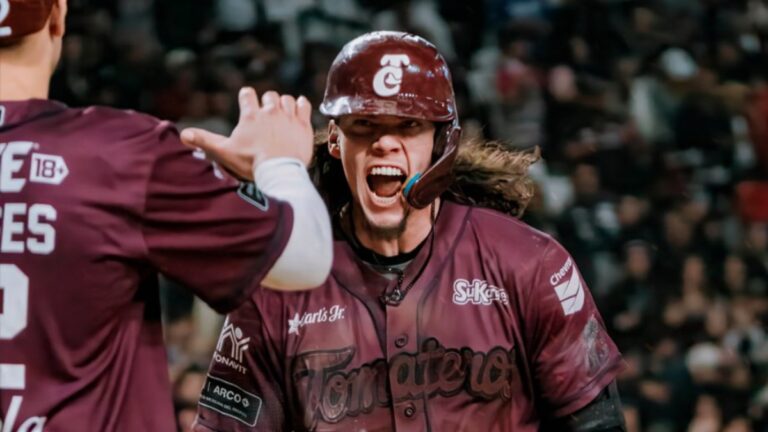 Tomateros despiertan a tiempo y acaban con el invicto rojo