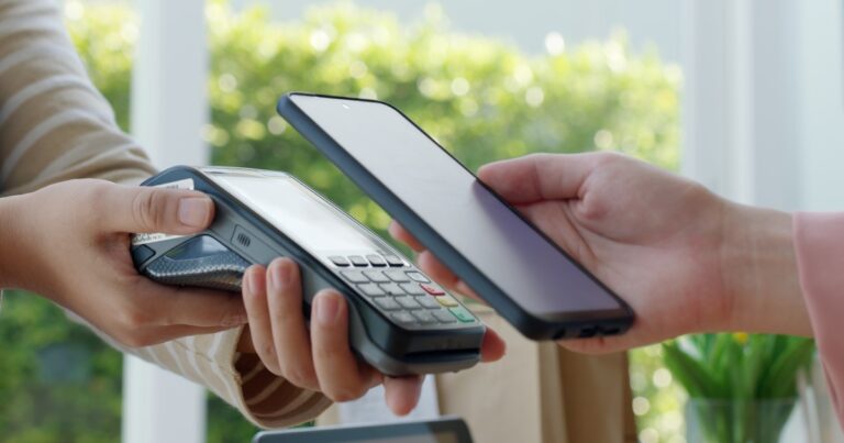 El fin del efectivo: cómo los dominicanos están adoptando pagos digitales