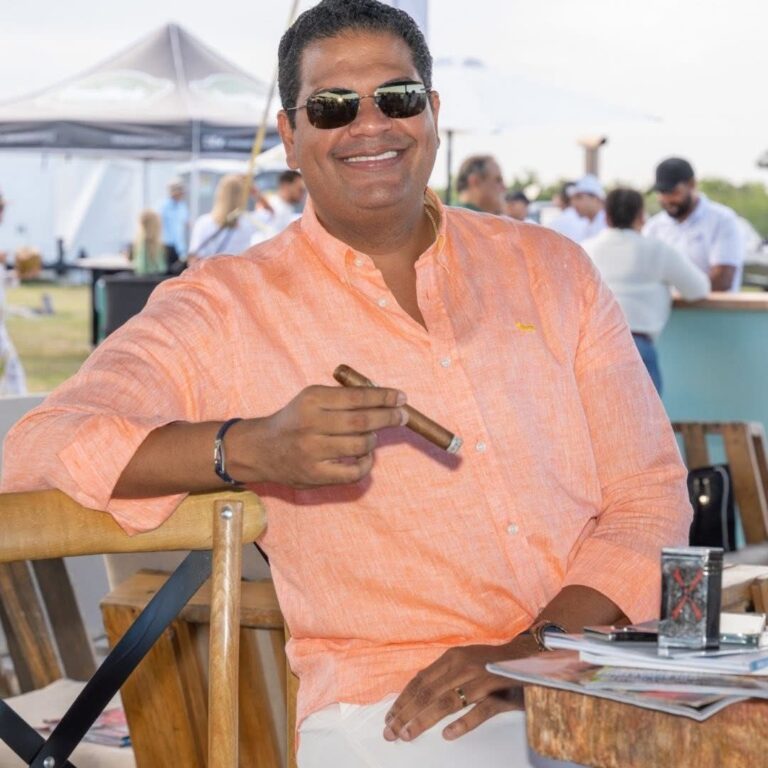 Tragedia en el Este: coronel muere al caer de un edificio en Punta Cana.
