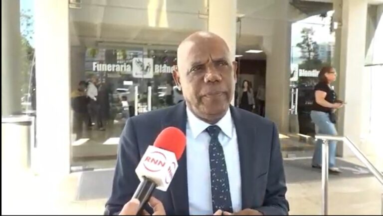 Juez constitucional fija posición sobre delitos de prensa: proteger la libertad sin lesionar derechos