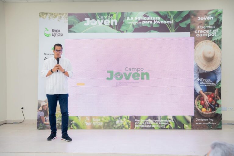 Campo Joven lleva casi RD$3 millones a tasa cero a jóvenes productores de Hato Mayor