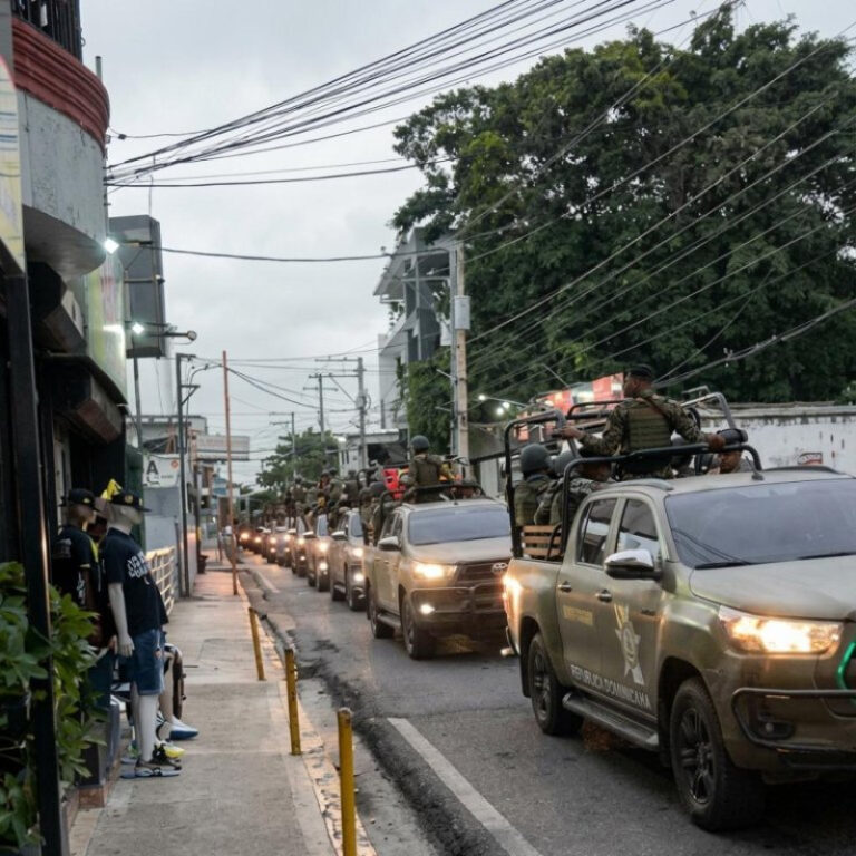 Comercios y actividades se detienen en Salcedo durante paro de 24 horas